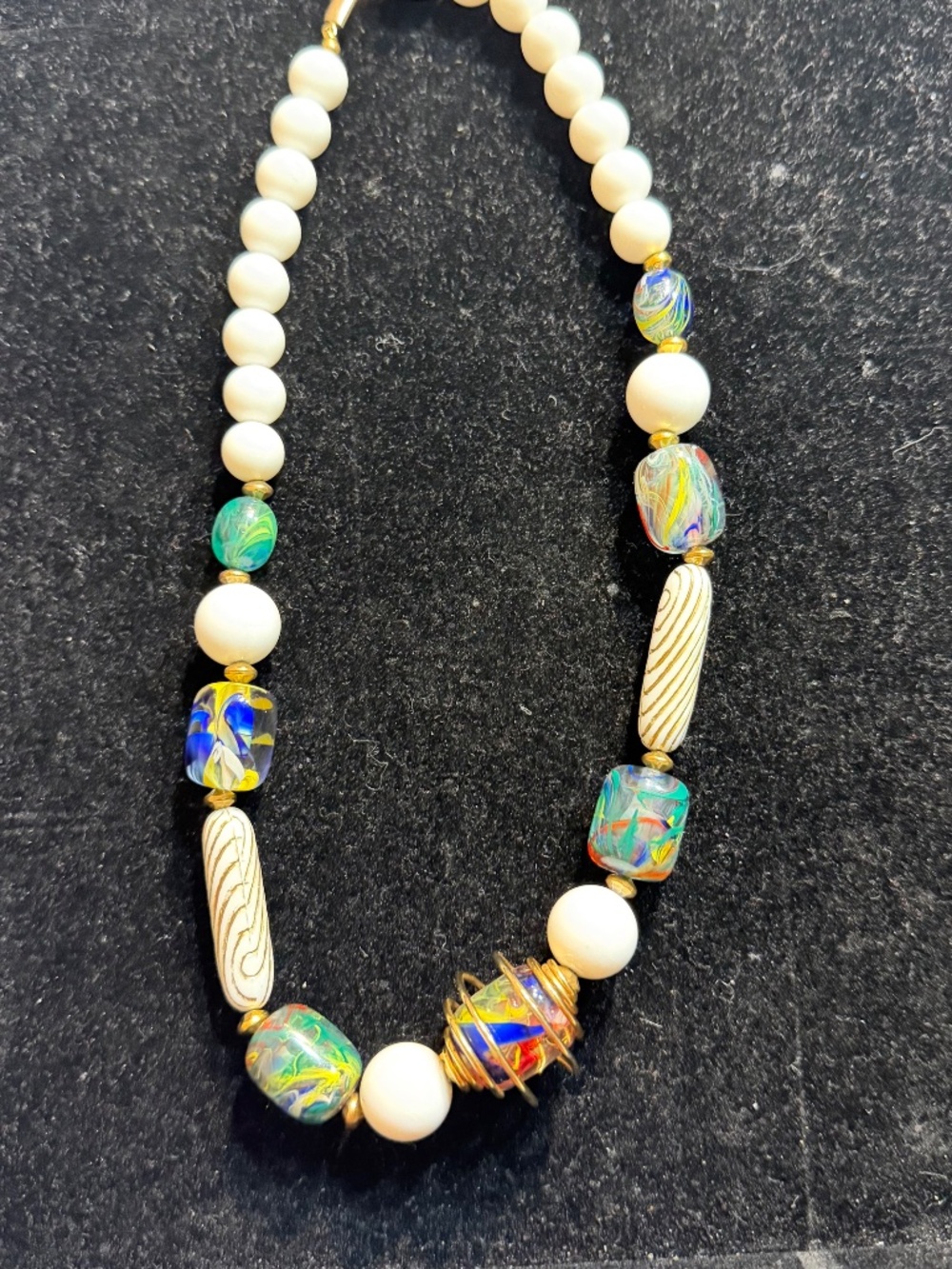 Necklace bundle - Picture 2 of 2